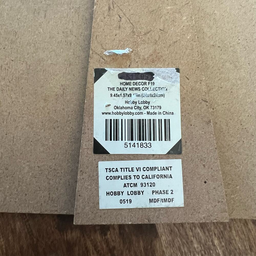 Rustic Farmhouse Decor Standing Wood Notes Holder – The Daily News Collection - Picture 8 of 9